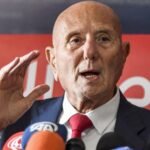 Tunisian opposition veteran Ahmed Néjib Chebbi was arrested on Thursday, December 4, at his home, just days after he was handed a 12-year prison sentence on appeal for conspiracy against state security.