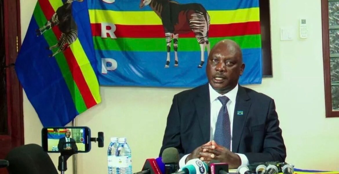 According to RFI, Thomas Lubanga says he received a phone call from President Félix Tshisekedi and submitted several memorandums on the security crisis in Ituri, but claims no concrete action followed.