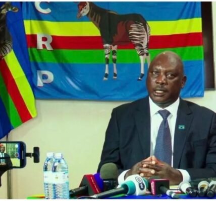 According to RFI, Thomas Lubanga says he received a phone call from President Félix Tshisekedi and submitted several memorandums on the security crisis in Ituri, but claims no concrete action followed.
