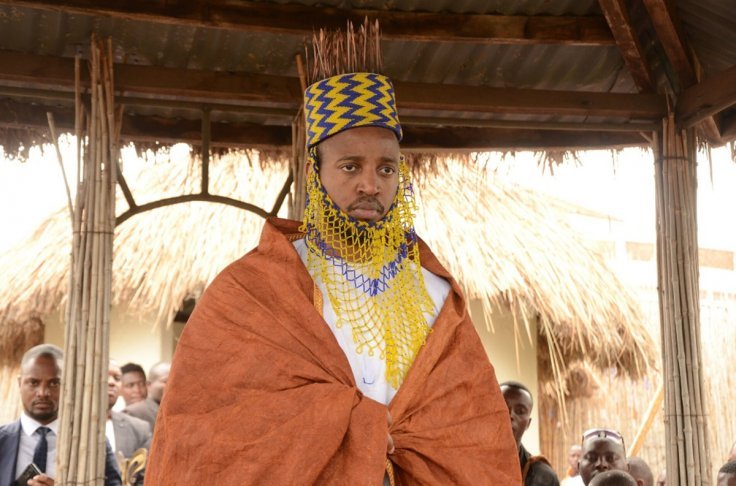 King Oyo Nyimba of Uganda’s Toro Kingdom, who became the world’s youngest reigning monarch in 1995 at age three, has died aged 34.