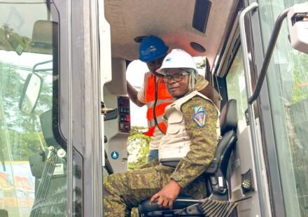 North Kivu is set to receive 50 km of asphalt roads in Beni and Butembo. The first 25 km phase was launched on October 2 by Major General Somo Kakule Evariste.